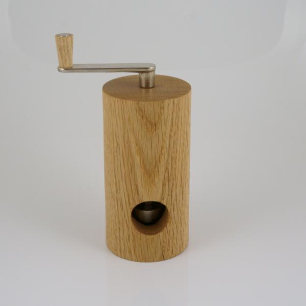 Nutmeg Grinder Oak